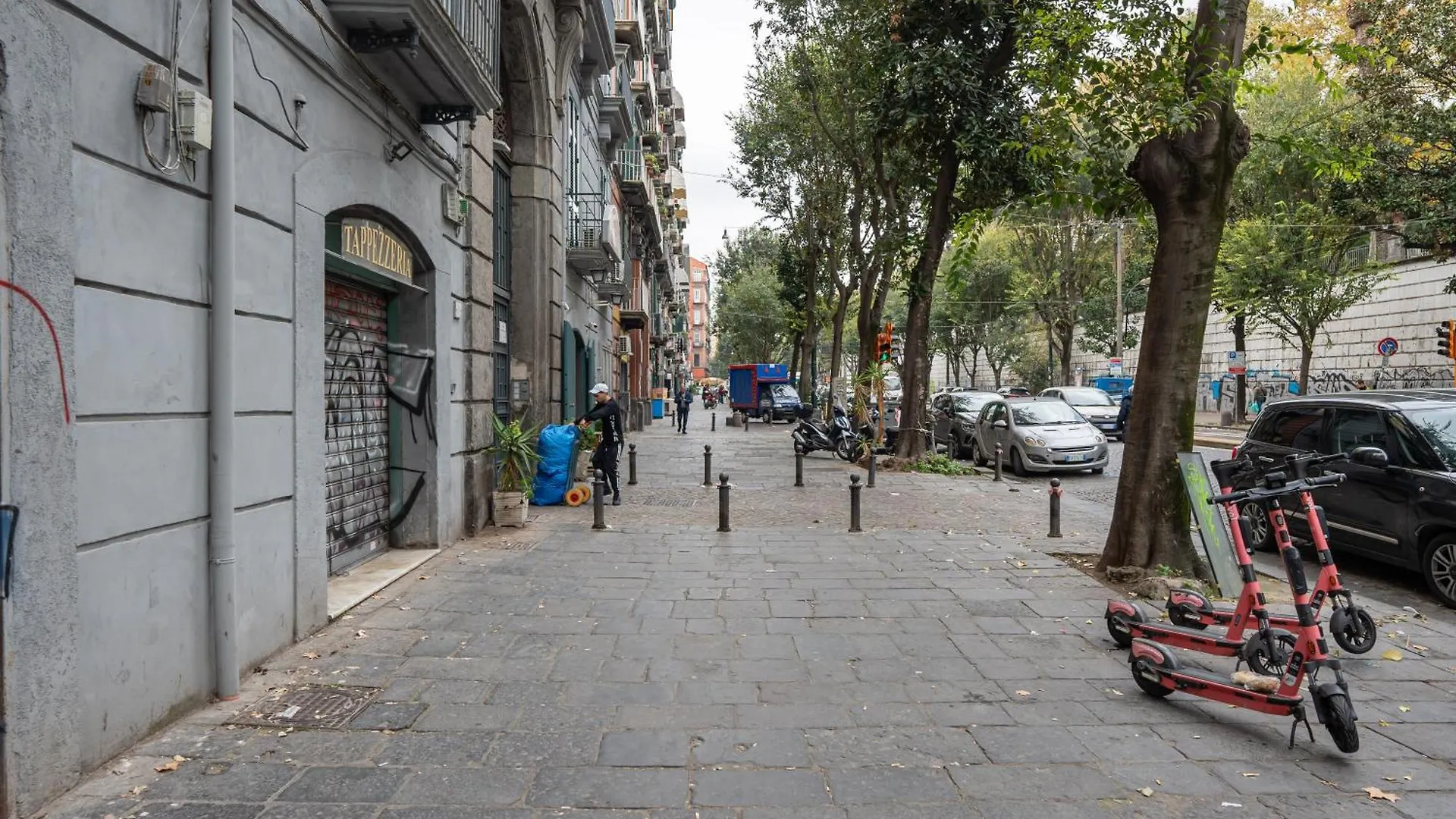 Evans Housee Napoli